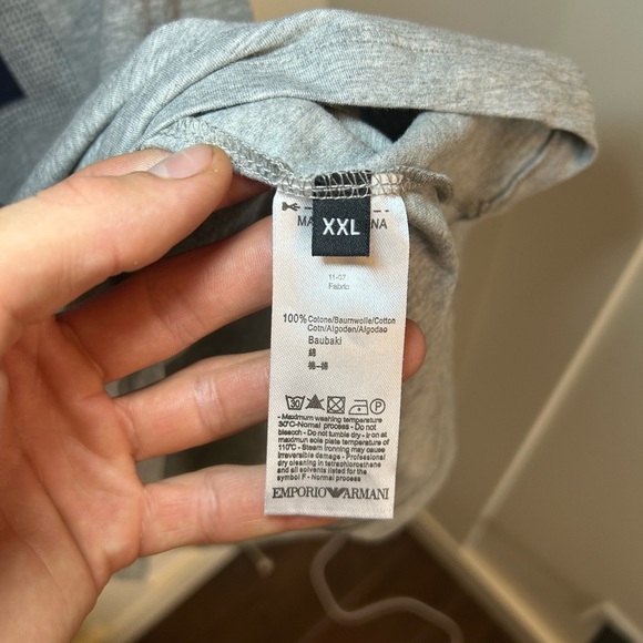 Emporio Armani "Archivio 1970" T-shirt - Picture 6 of 8